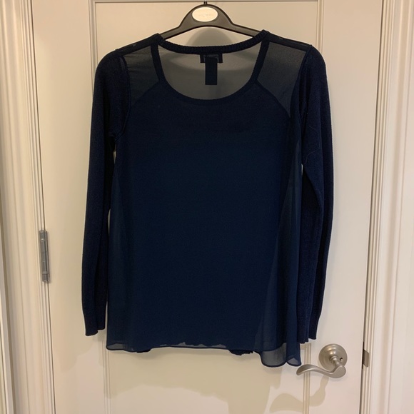 ✨FLASH SALE✨ Central Park West Women’s Knit Top - Picture 2 of 4